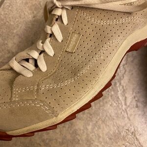 Simple Beige and Red Casual Sneakers